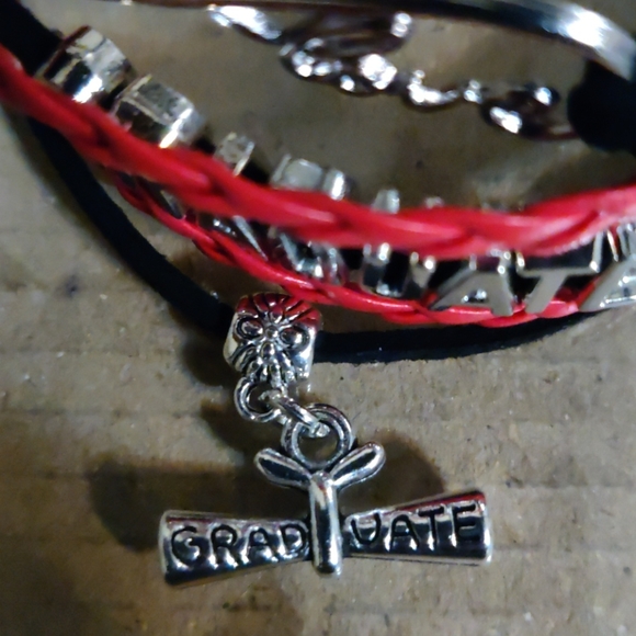 Graduate bracelet - Picture 6 of 7